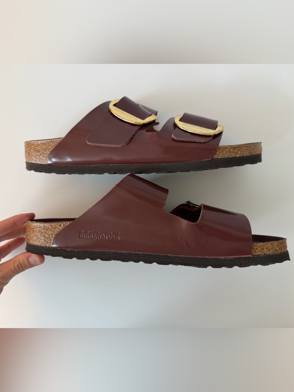 Birkenstock Arizona Big Buckle Sandal in High Shine Zinfandel Leather, Size 10 - Picture 6 of 9
